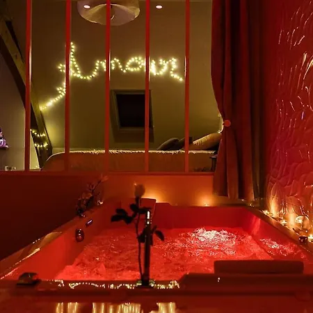La Mezzanine De L'etoile Avec Jacuzzi Prive Longmesnil