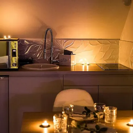 Apartament La Mezzanine De L'etoile Avec Jacuzzi Prive