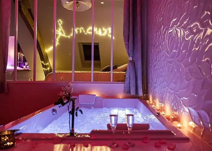 La Mezzanine De L'etoile Avec Jacuzzi Prive