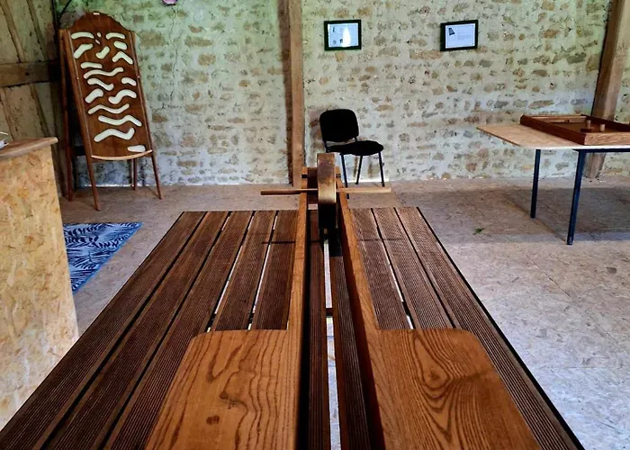 La Mezzanine De L'etoile Avec Jacuzzi Prive Apartment